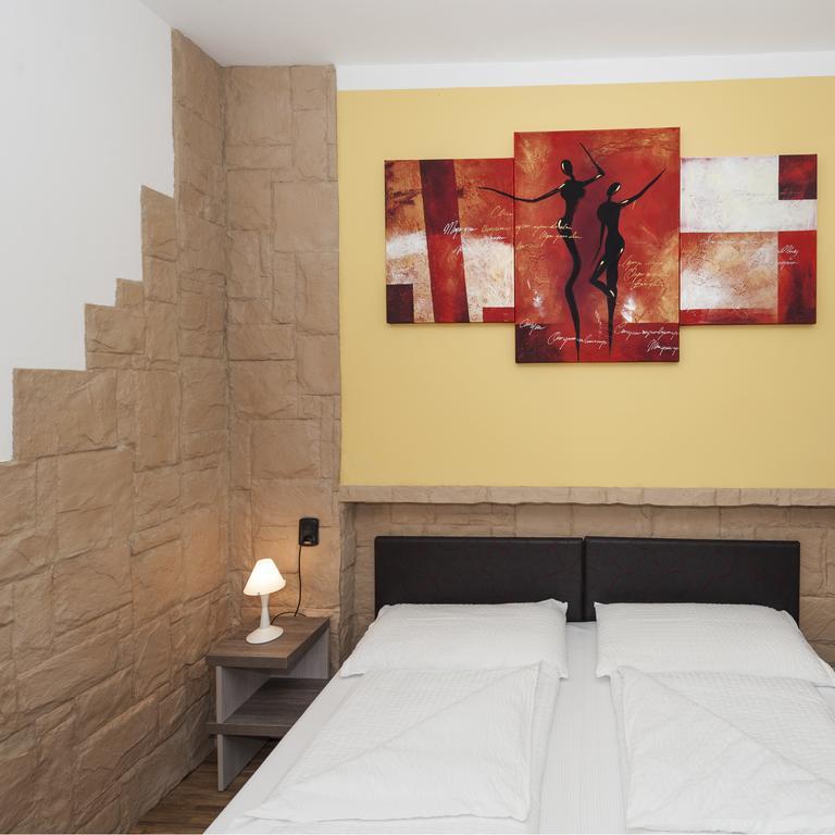 Hotel Garni Ischia Malcesine Pokoj fotografie